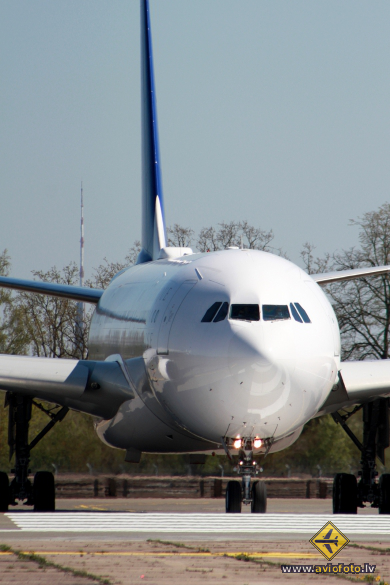 Airbus A330-223